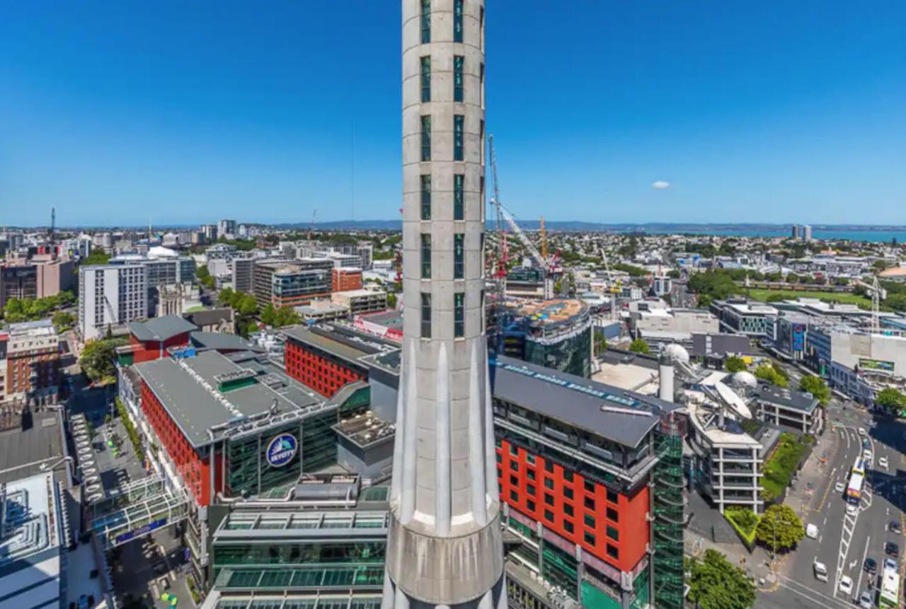 Stunning Skytower And City View 2 Bedroom Apartment Auckland Exterior photo